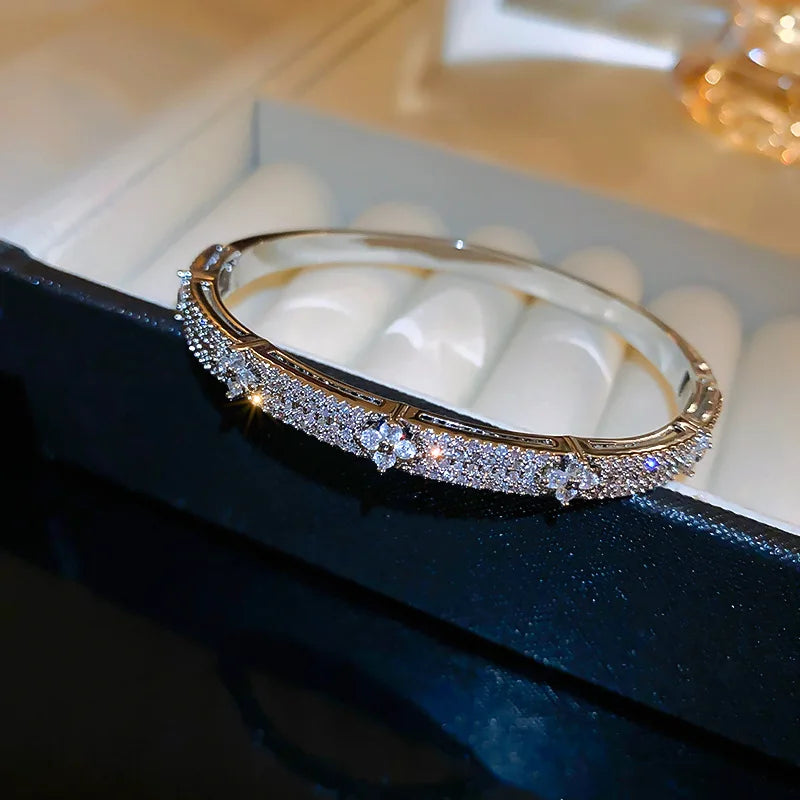 Luxury Shiny Cubic Zirconia Embellished Gold Silver Plated Fashion Bangle Bracelets for Women Party Wedding Daily Wear Jewelry