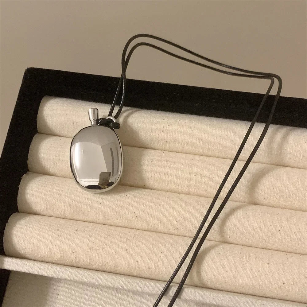 Black Leather Rope Long Pendant Necklace for Women Collarbone Chain Choker Design Sweater Chain Female Gifts